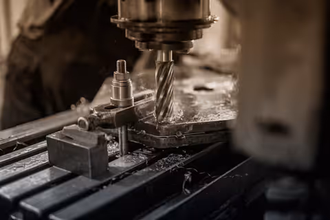 CNC Milling Machines: Complete Guide to Types, Applications, Benefits, and Modern Technology